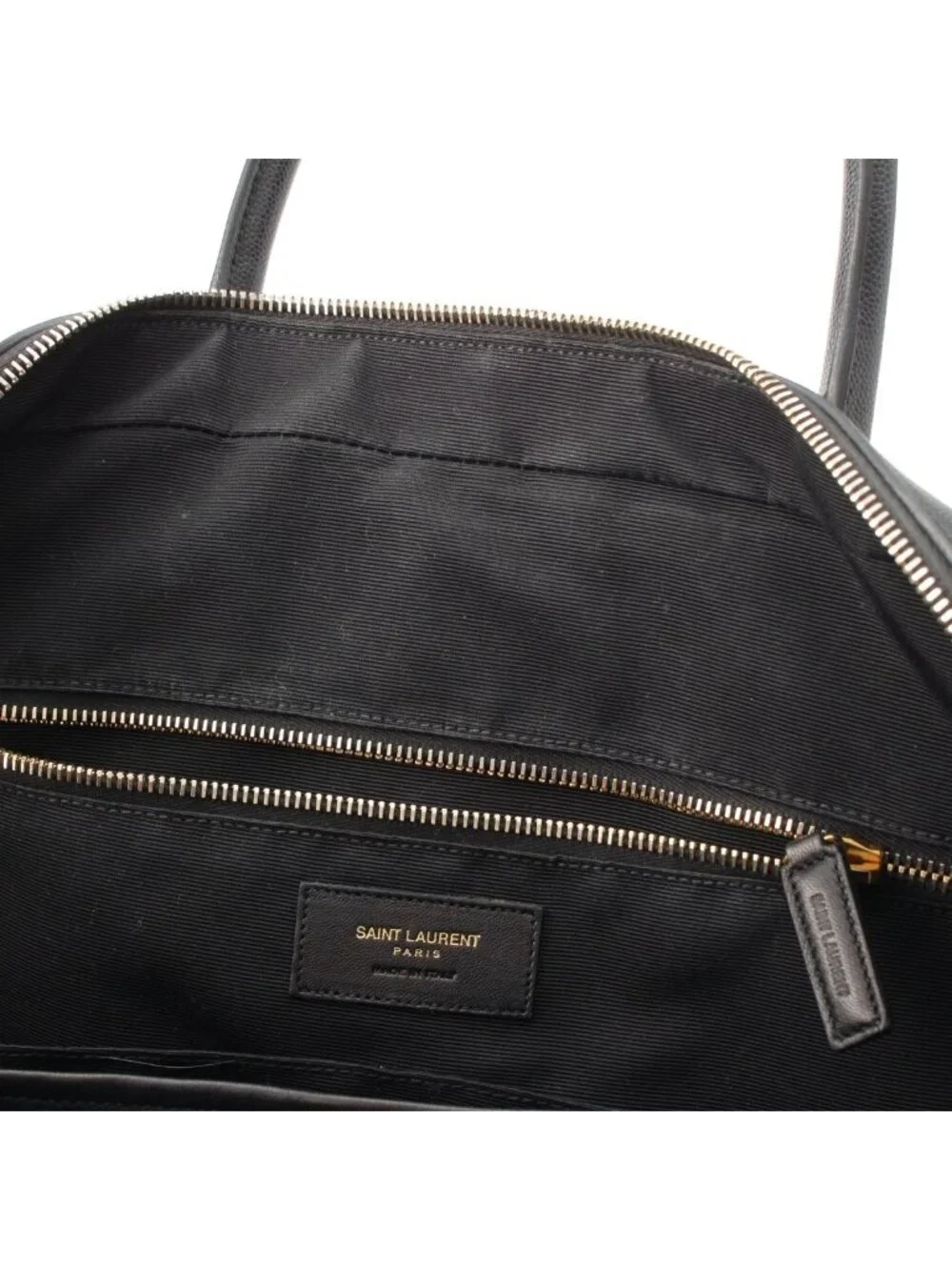 Yves Saint Laurent item status